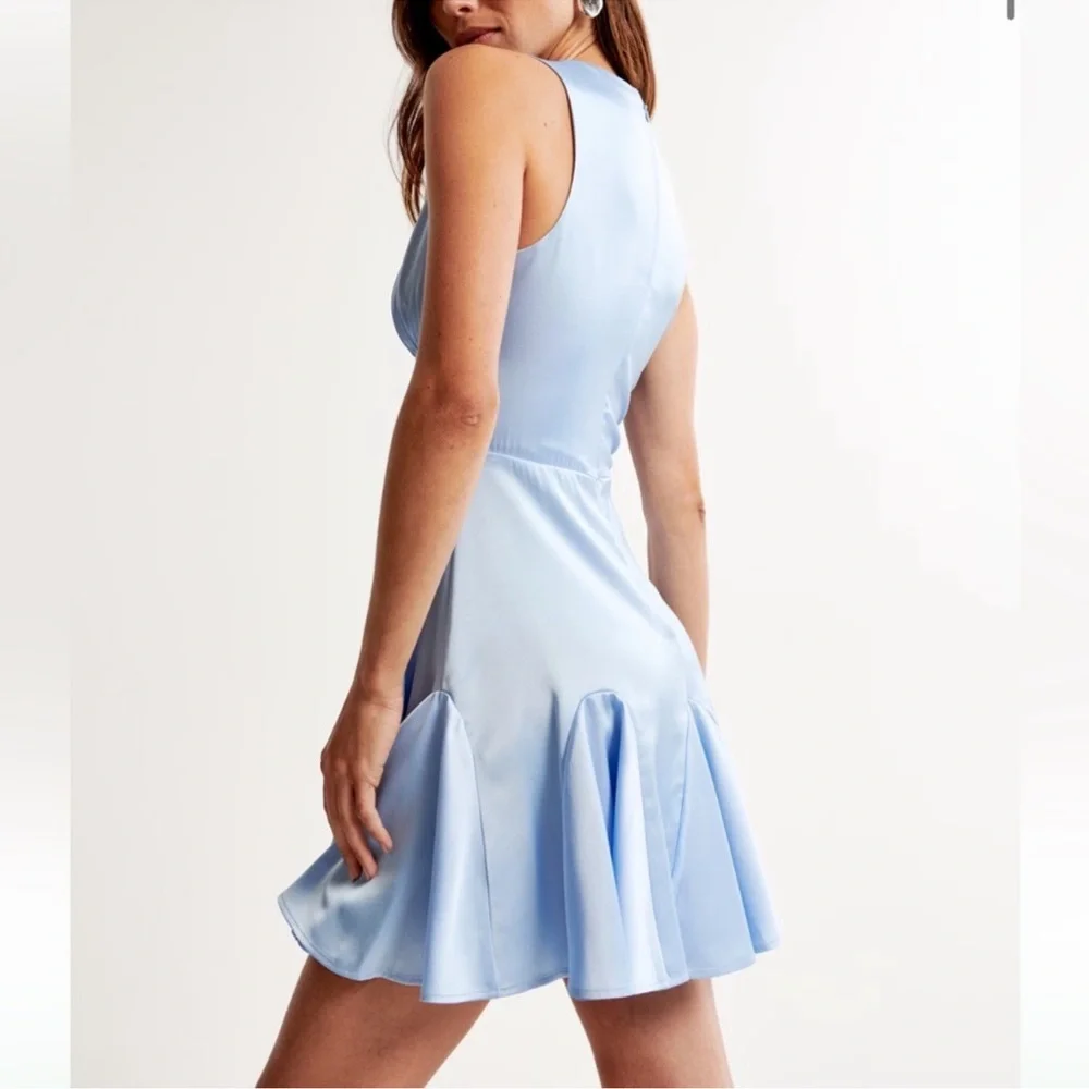 Abercrombie & Fitch Plunge Sleeveless Mini Dress A line swing dress Sz small - Picture 3 of 10